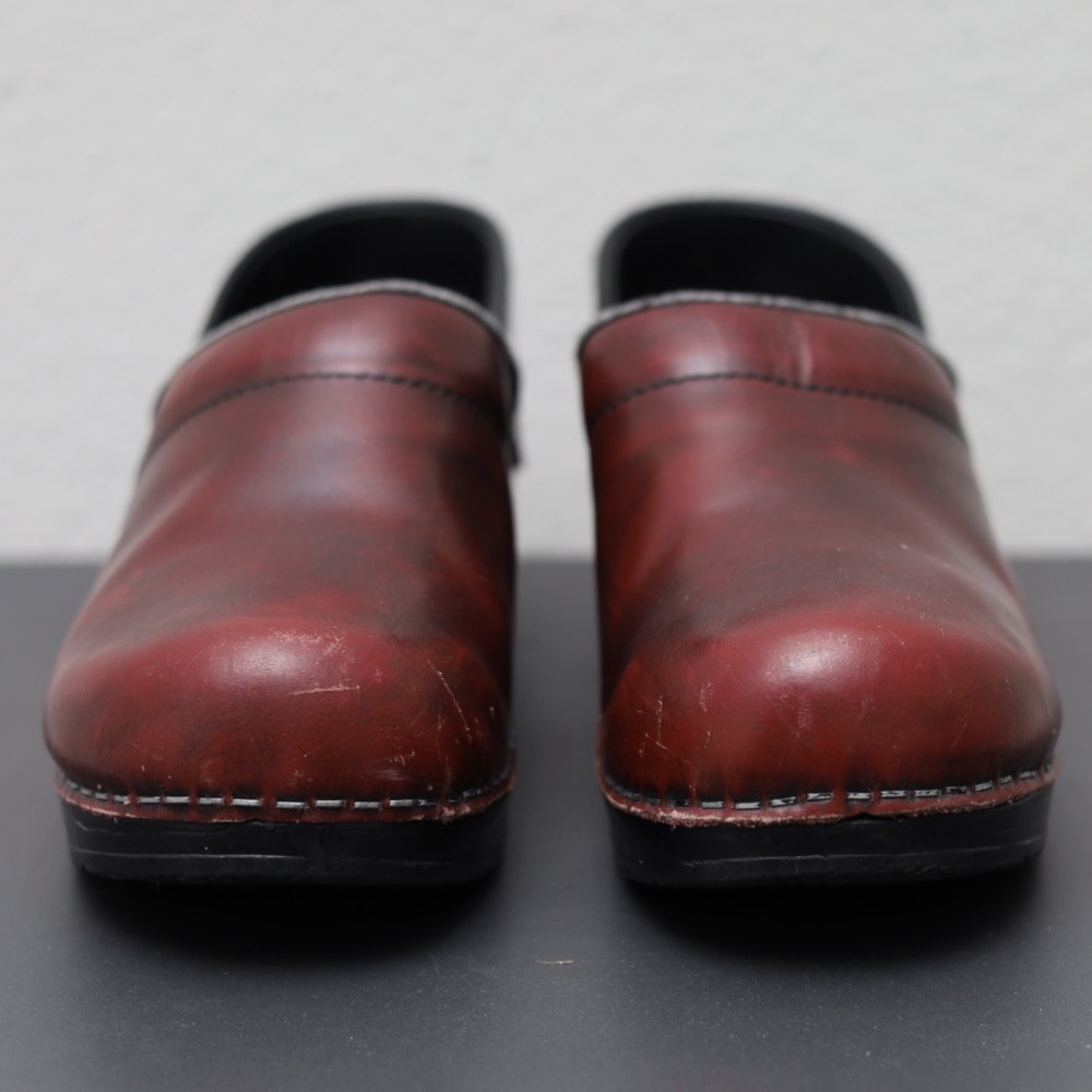 Dansko clogs - Picture 6 of 8